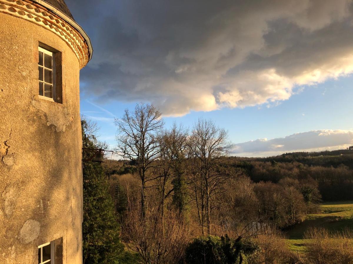 Chateau Gros Puy, Petit Chateau Chambre D'Hote Bed & Breakfast Abjat-sur-Bandiat Exterior photo