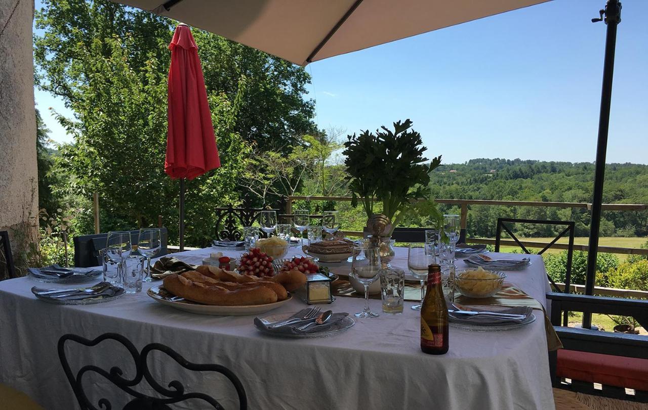 Chateau Gros Puy, Petit Chateau Chambre D'Hote Bed & Breakfast Abjat-sur-Bandiat Exterior photo